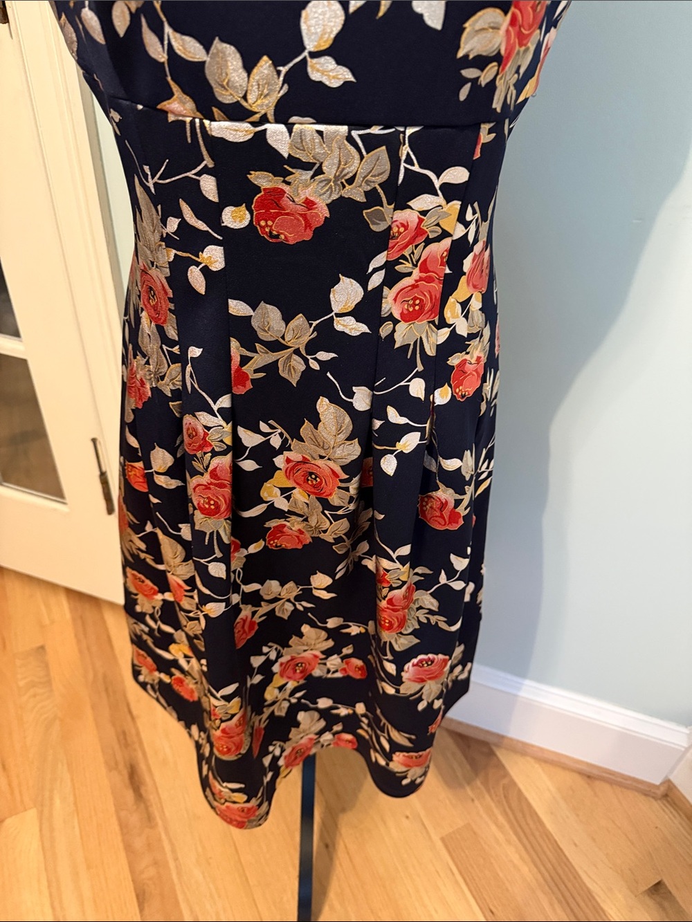 Enfocus Studio Dress - Picture 3 of 5